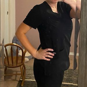 Small Figs scrub top